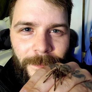 Meet your Posher, Cory